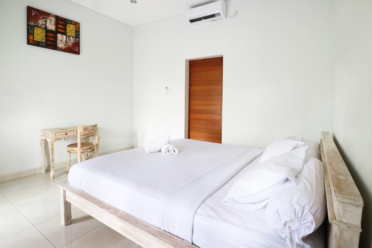 Aghasvina Guest House Canggu Esterno foto