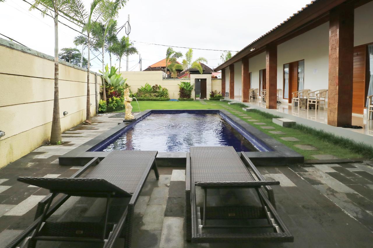 Aghasvina Guest House Canggu Esterno foto