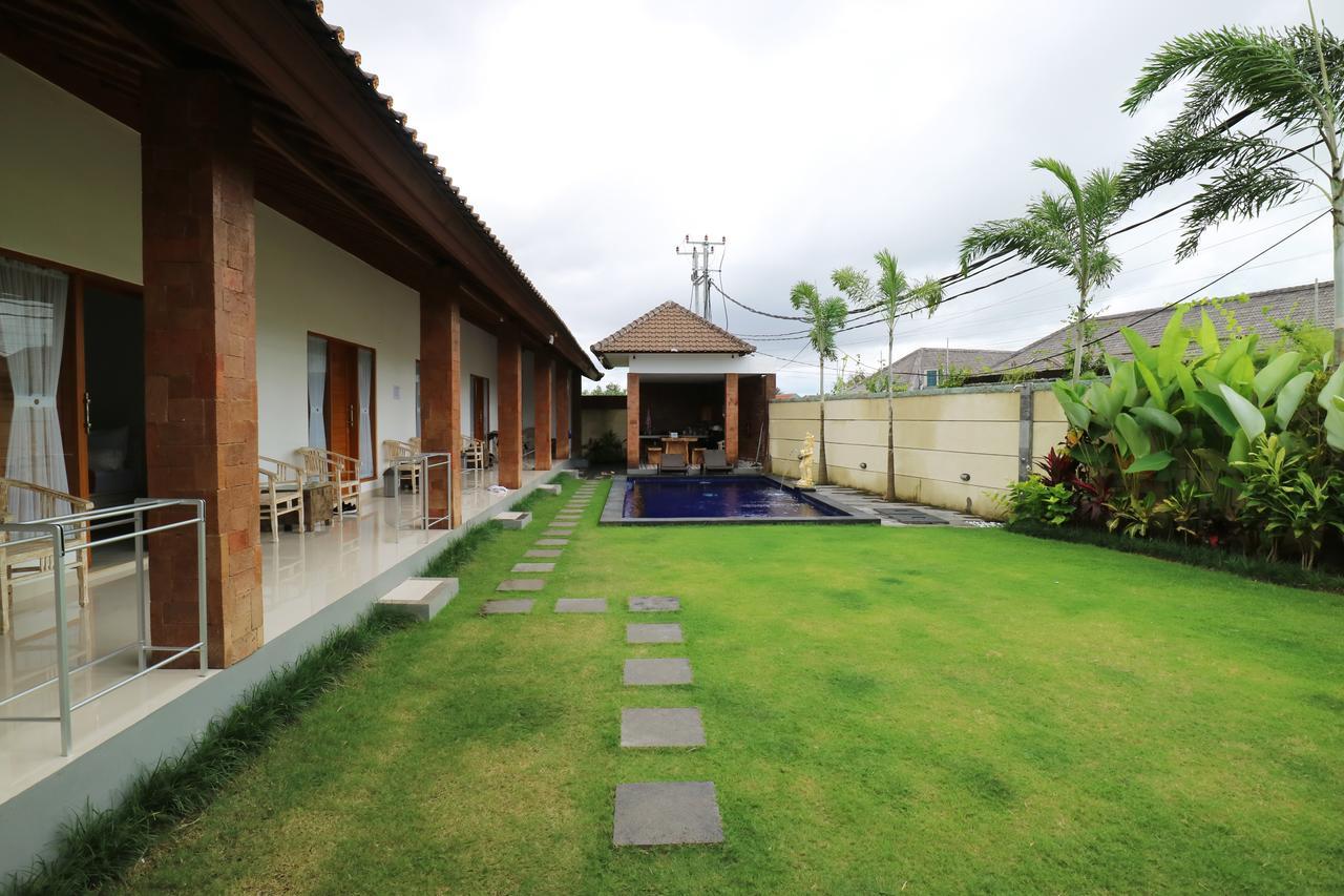 Aghasvina Guest House Canggu Esterno foto