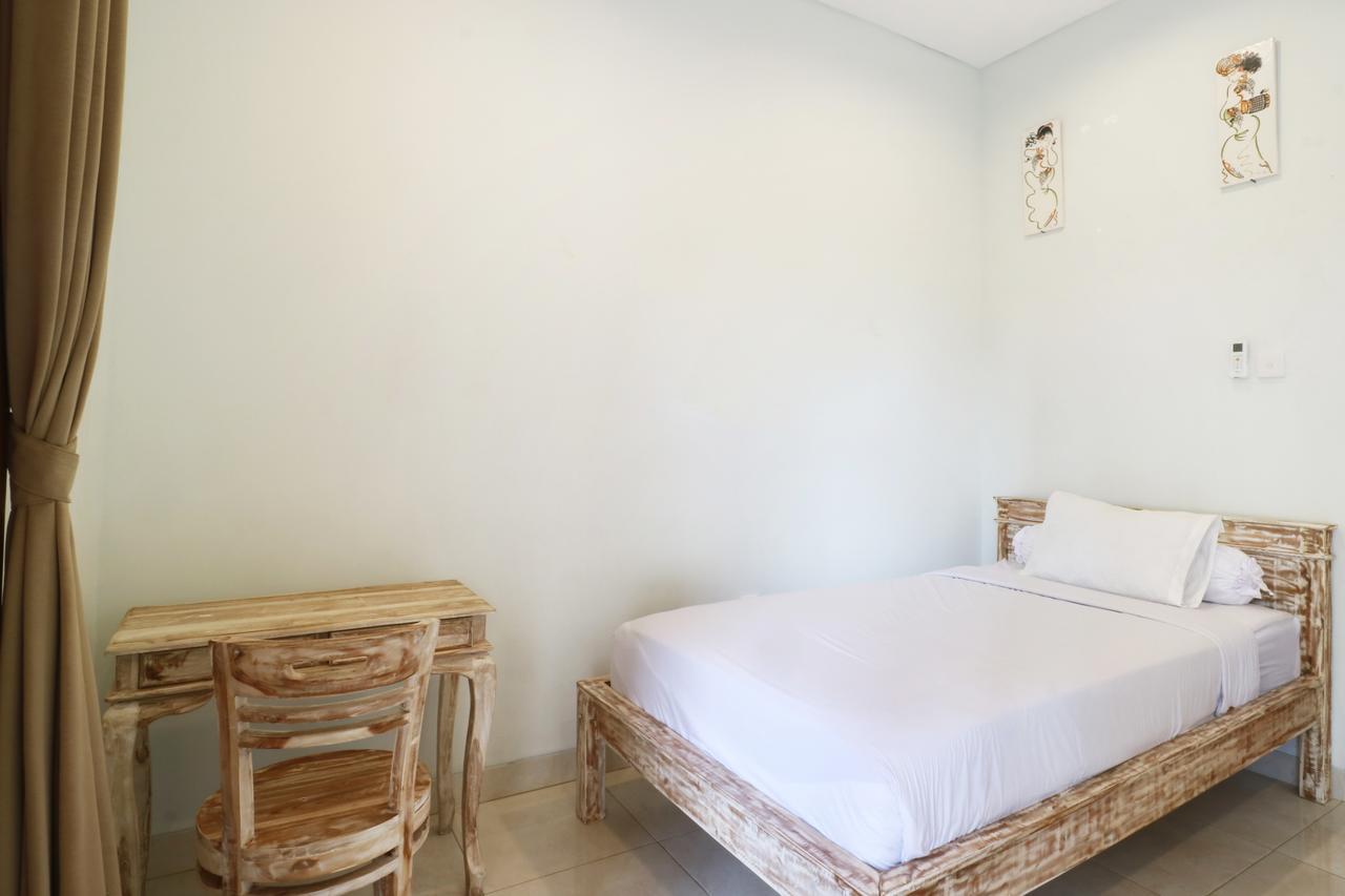 Aghasvina Guest House Canggu Esterno foto