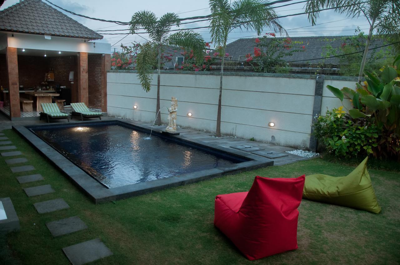 Aghasvina Guest House Canggu Esterno foto