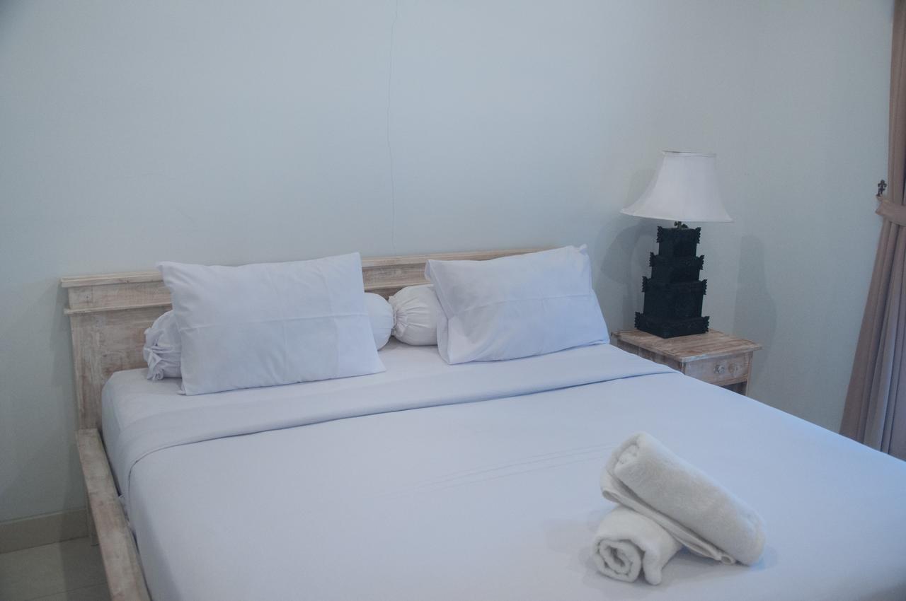Aghasvina Guest House Canggu Esterno foto
