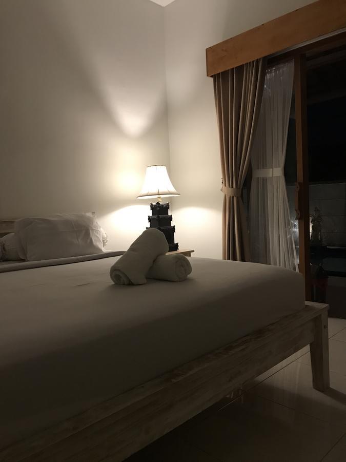 Aghasvina Guest House Canggu Esterno foto